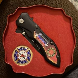 Smith and Wesson knife